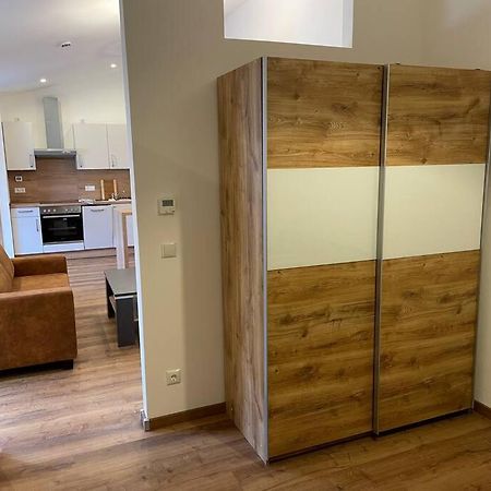Apartment In Zentraler Lage Mit Privatparkplatz Ґрафенвер Екстер'єр фото